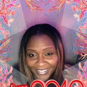 Meet your Posher, Debra